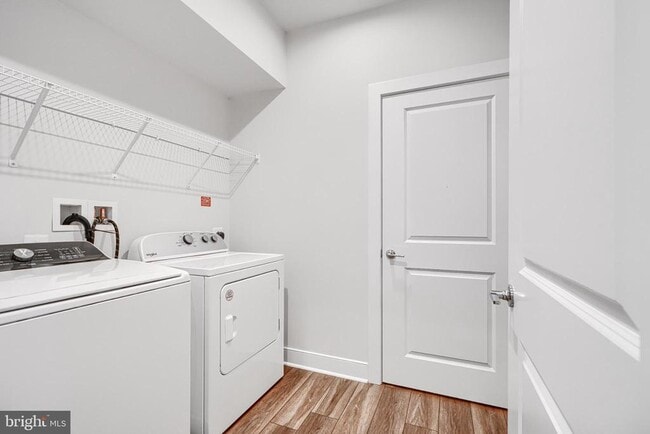 Building Photo - 100 St Ives Pl