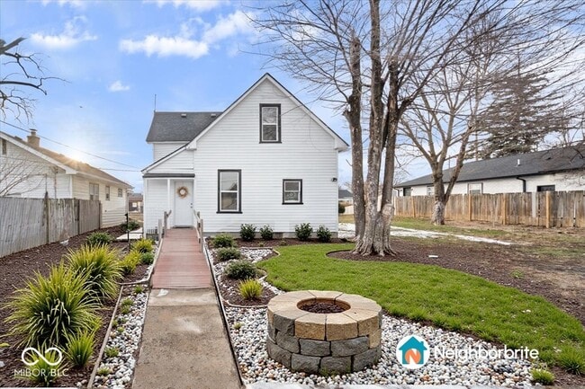 Building Photo - 1741 S State Ave