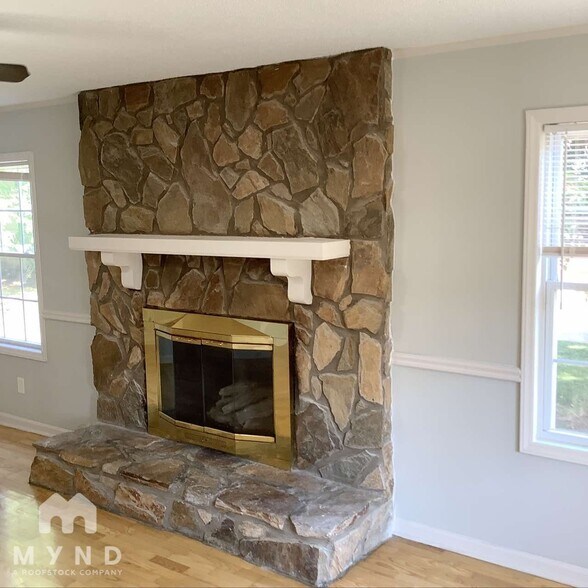 Building Photo - 2515 Winterfield Dr