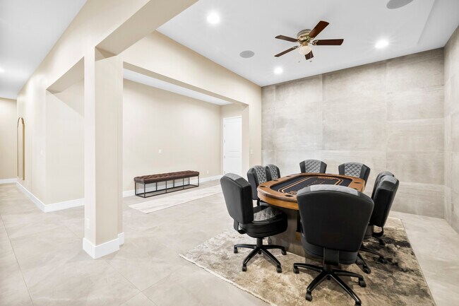 Building Photo - 8396 Sweetwater Creek Way