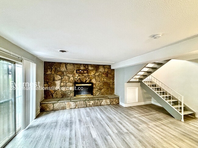 Building Photo - 3990 Arbor Pl Ln