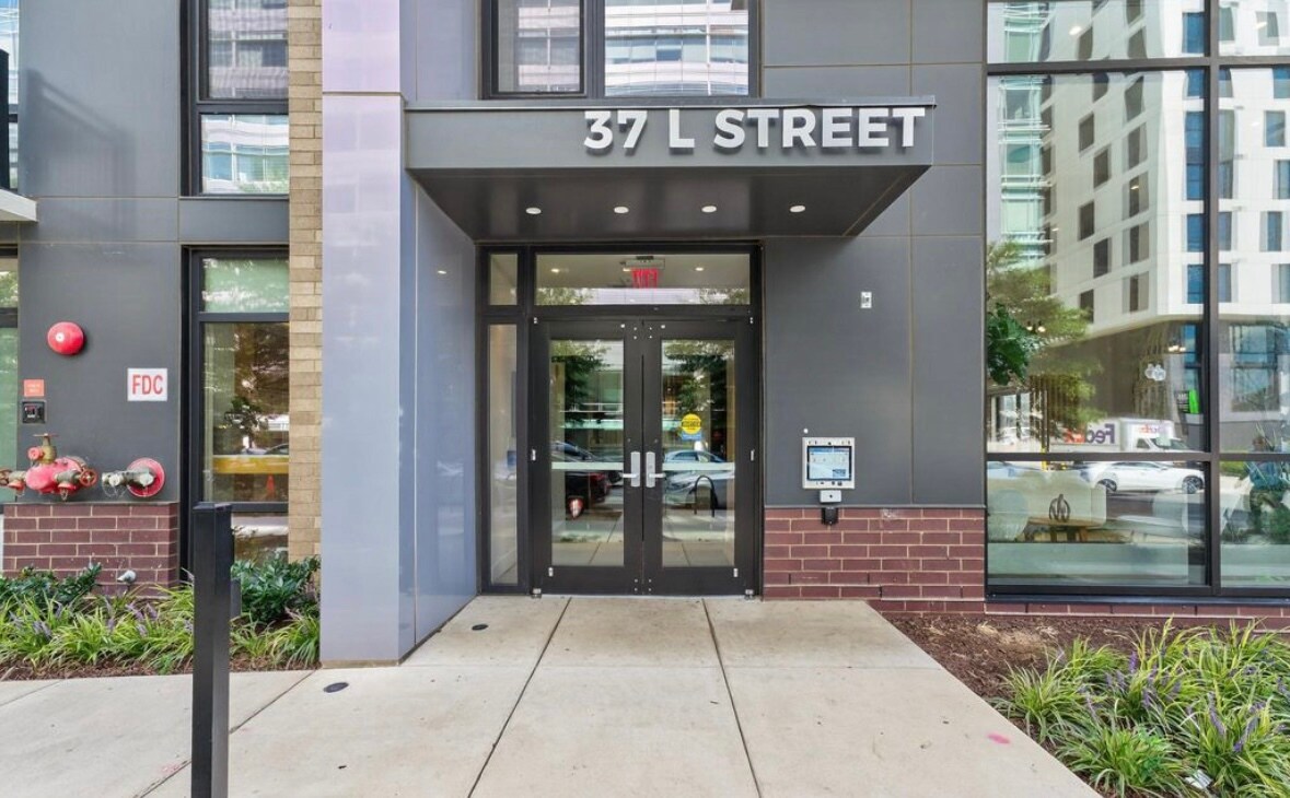 Building Photo - 37 L St SE