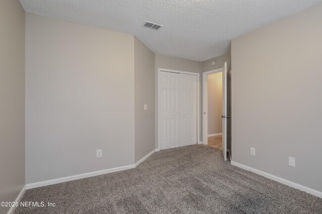 Building Photo - 936 Lake Sanford Ct