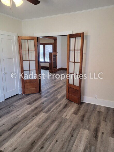 Bedroom off Living Room - 1271 Prairie Ave