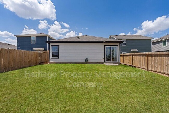 Building Photo - 8718 Broad Wing Dr