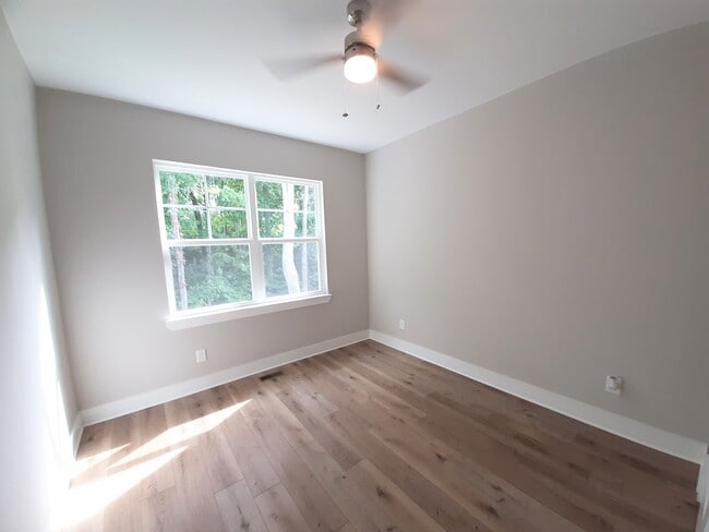 Building Photo - 1171 Melvin Dr