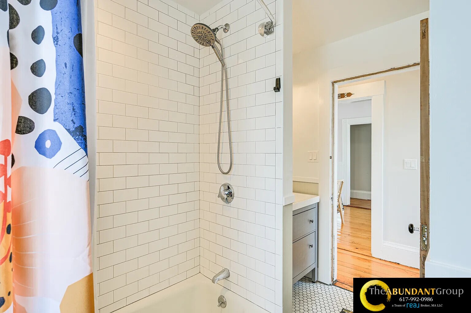 Building Photo - 44 Cottage St