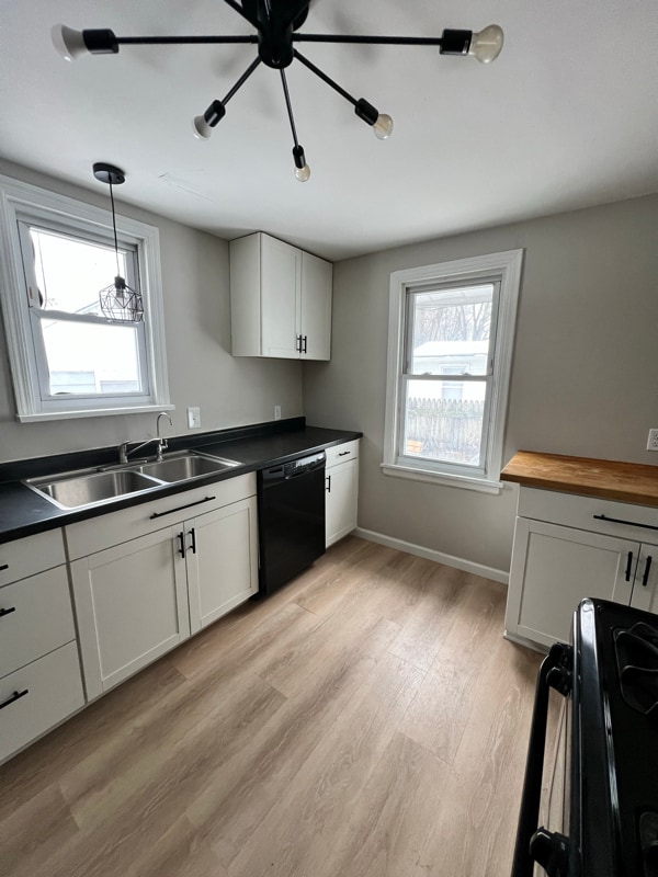 Building Photo - 18712 Brady