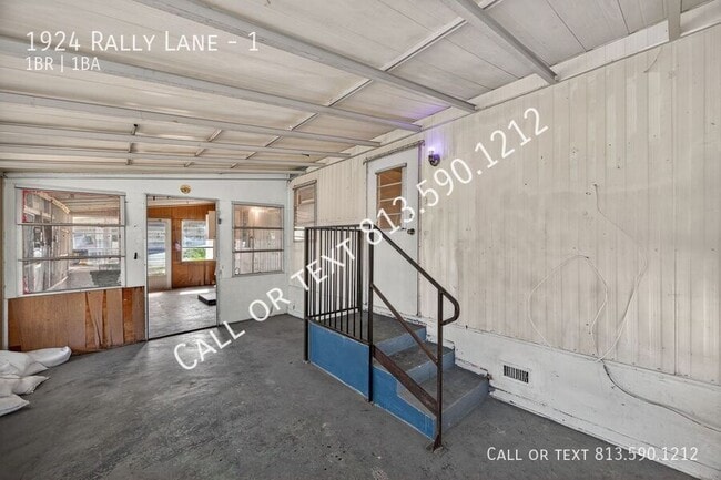 Building Photo - 1924 Rally Ln
