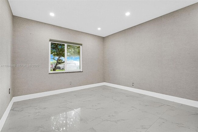 Building Photo - 4225 SW 133rd Ct