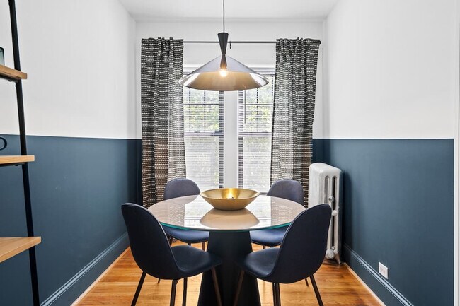 Building Photo - 1200 W Eddy St