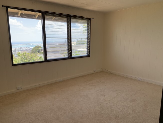 Building Photo - 1025 Kalikimaka St