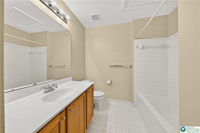 Building Photo - 4596 Jasmine Dr