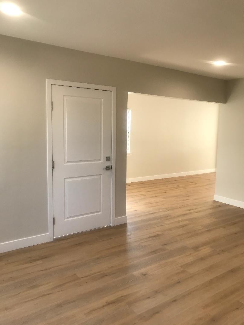 Building Photo - 6433 Gentry Ave