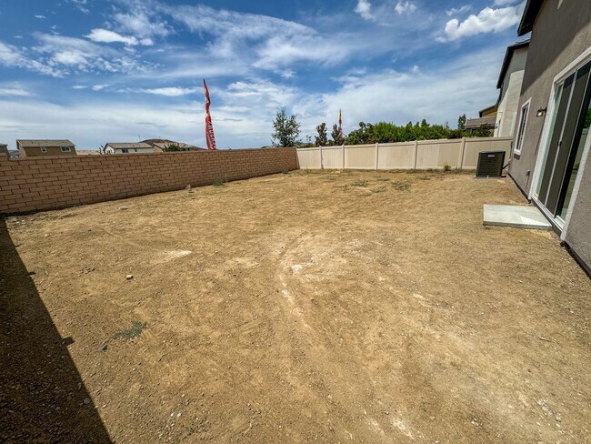 Building Photo - 32737 Dahl Jr. Ln