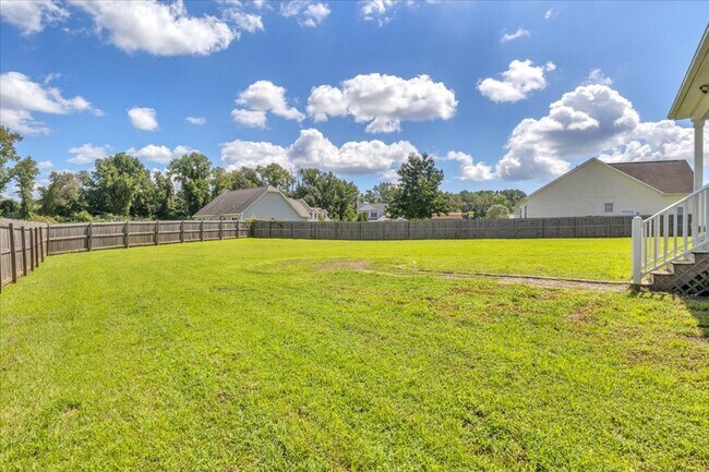 Building Photo - 164 Backfield Pl