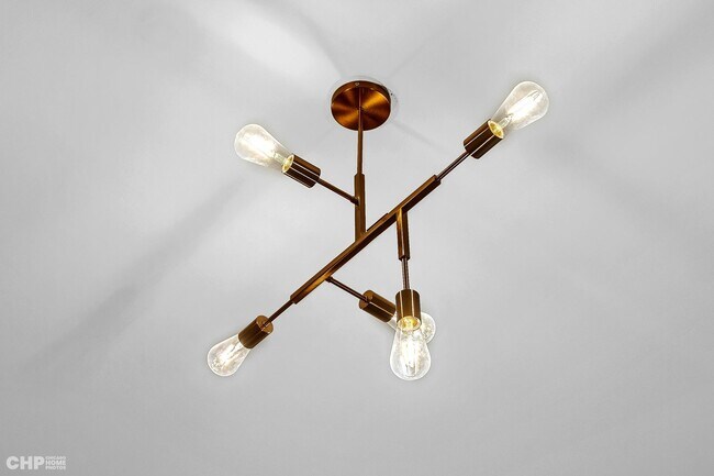 Building Photo - 4731 N Western Ave