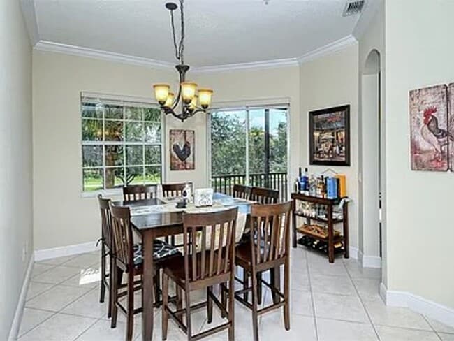 Building Photo - 8263 Miramar Way