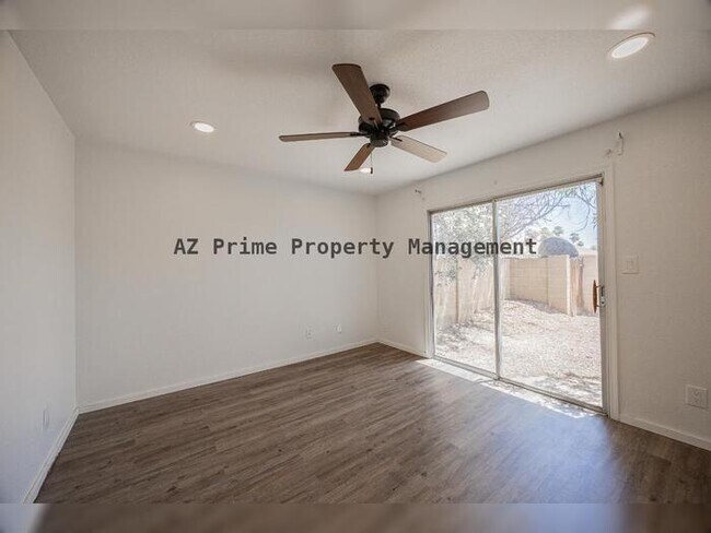 Building Photo - 2145 S Dorsey Ln