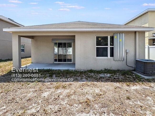 Building Photo - 12104 Fawn Brindle St