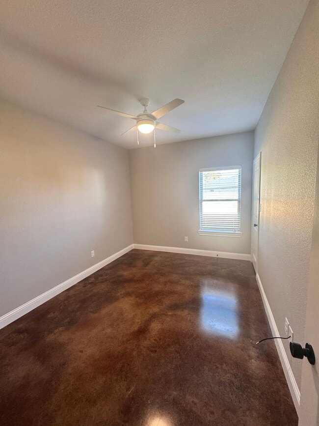 Building Photo - Residences at Windmill Preserve