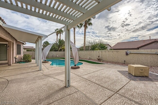 Building Photo - 10271 Bark Pine Ct