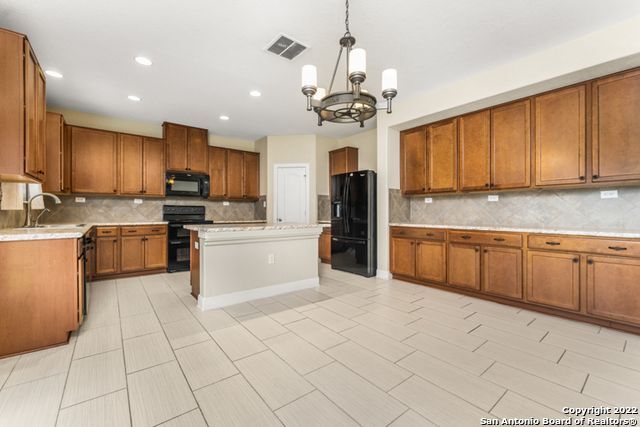 Building Photo - 13314 Flora Springs