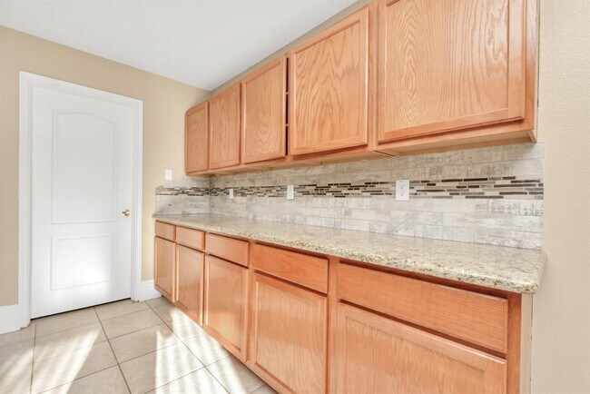 Building Photo - 5114 Blossombury Ct