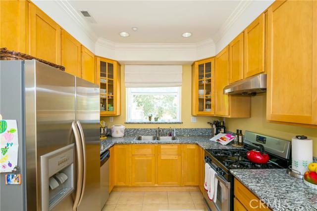 Building Photo - 43 El Dorado St