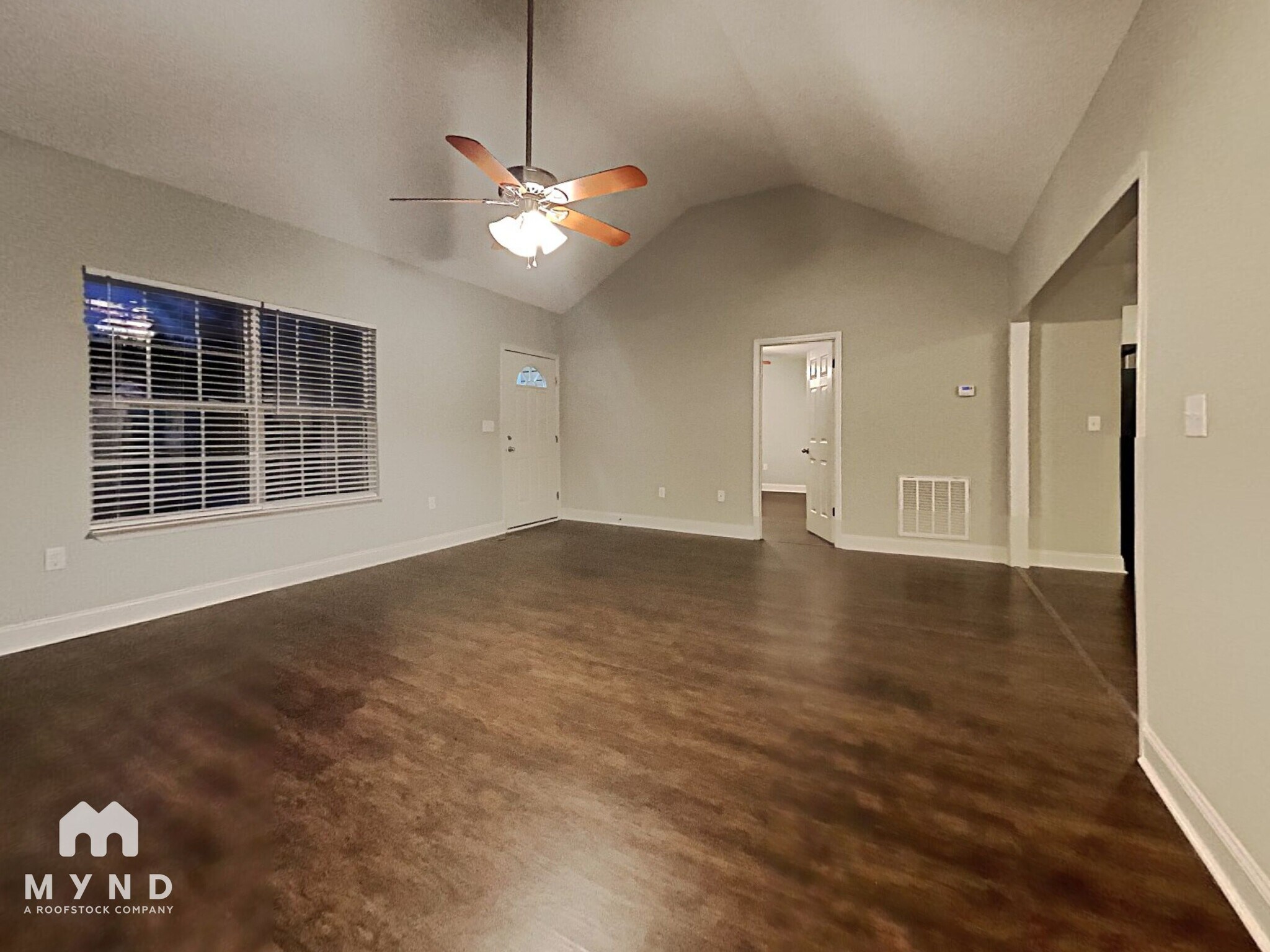 Building Photo - 722 Deans Ferry Rd