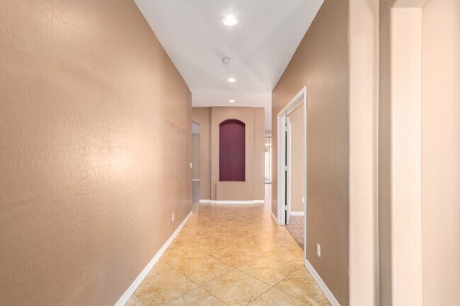 Building Photo - Single level rare to find 3 bed house in Gilbert