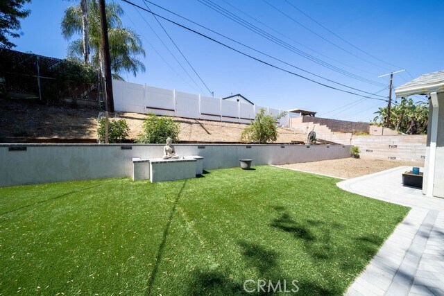 Building Photo - 6661 Franrivers Ave