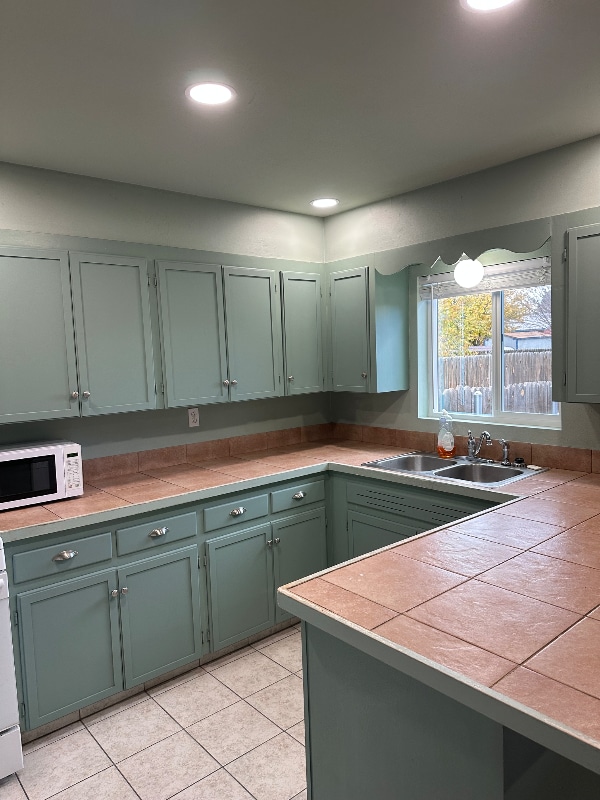 Building Photo - 2000 N Mesa Verde Ave