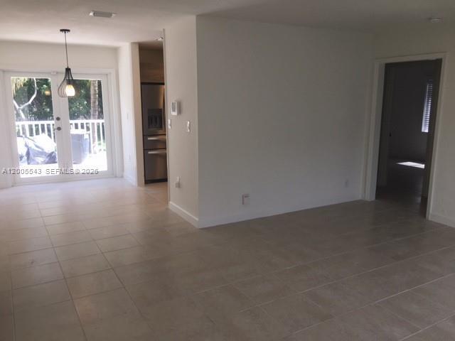 Building Photo - 805 NE 138th St