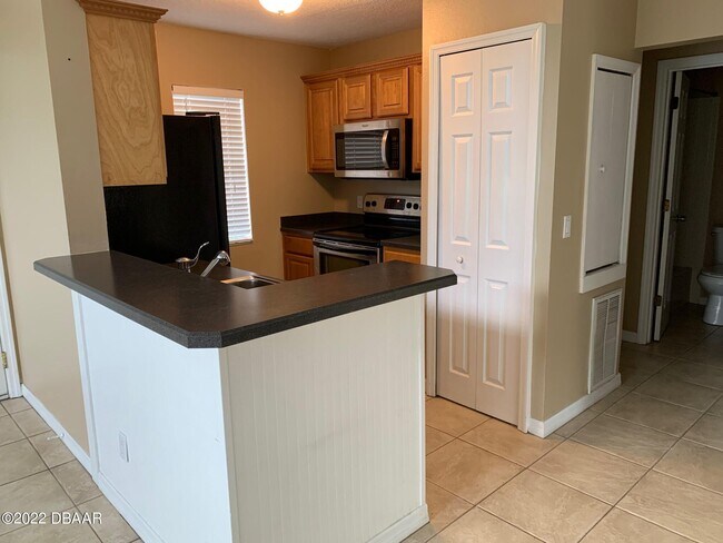 Building Photo - 942 Bakewell Ct