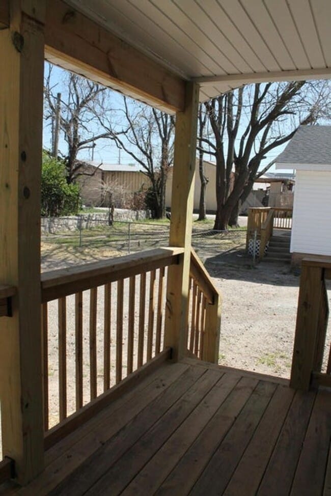 Building Photo - Charming & Remodeled Near Historic C-Street!