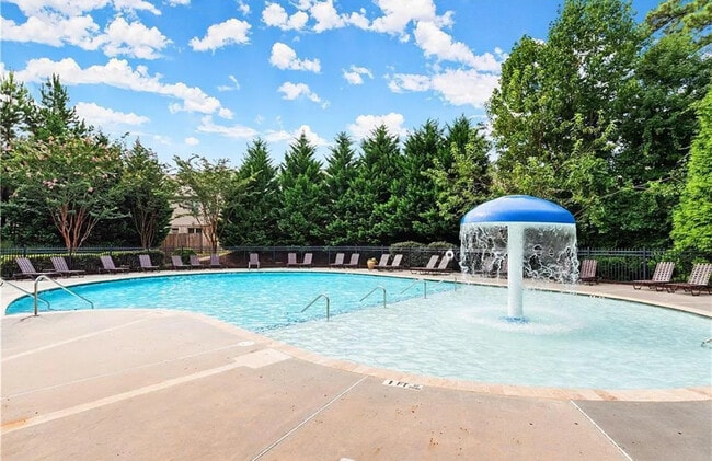 Building Photo - 1624 Caswell Pkwy