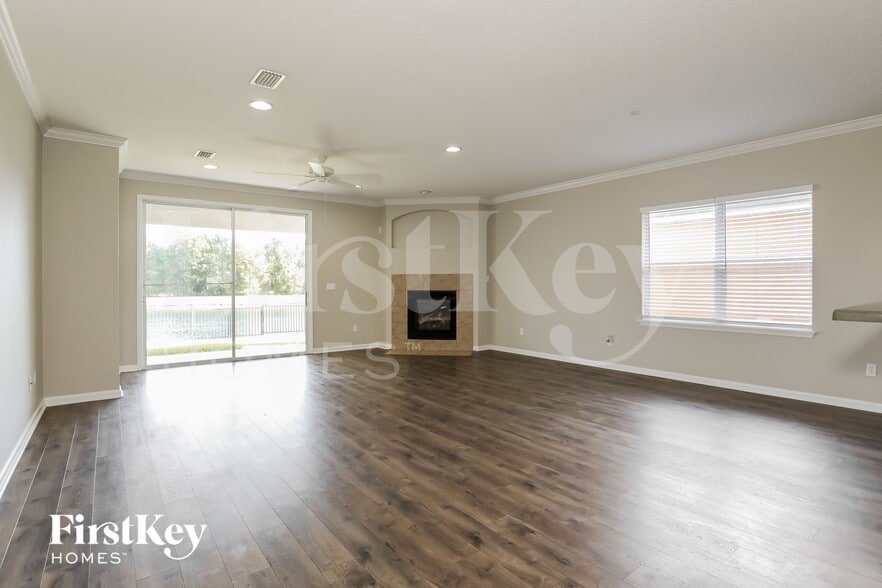 Building Photo - 5919 Wind Cave Ln