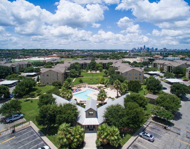 Building Photo - Vibe on Riverside