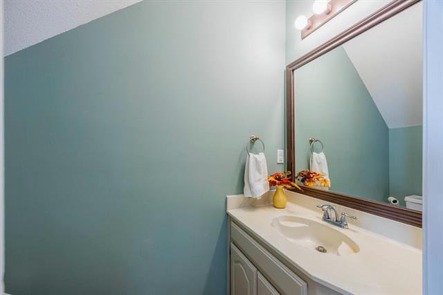 Building Photo - 2705 Trophy Dr