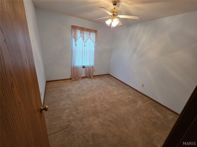 Building Photo - 3935 Rhine Ct