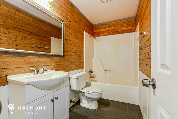 Building Photo - 31 Hickory Ridge