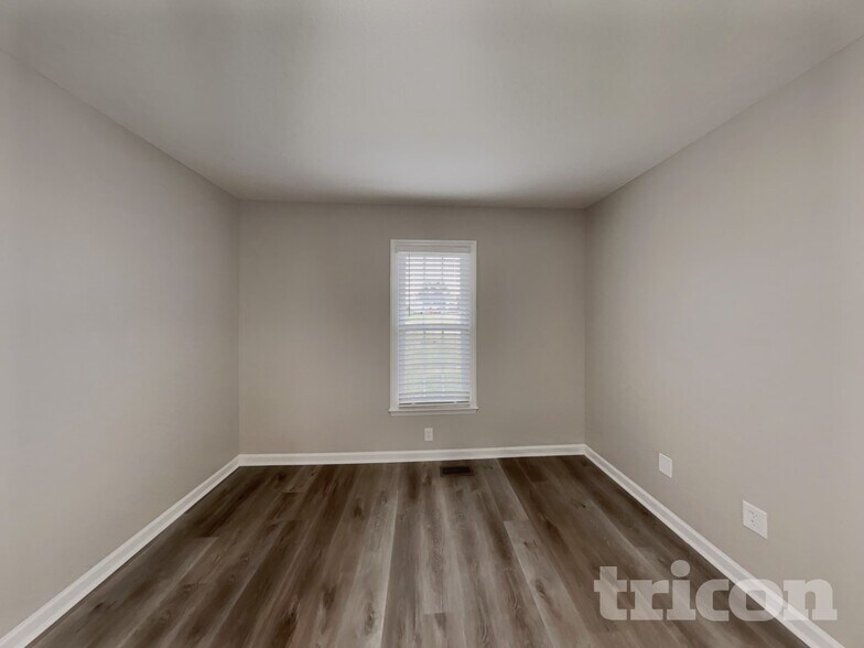 Building Photo - 624 Convexa Ct