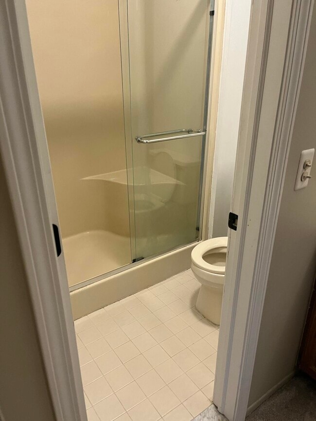 Building Photo - 3456 Burbank Dr