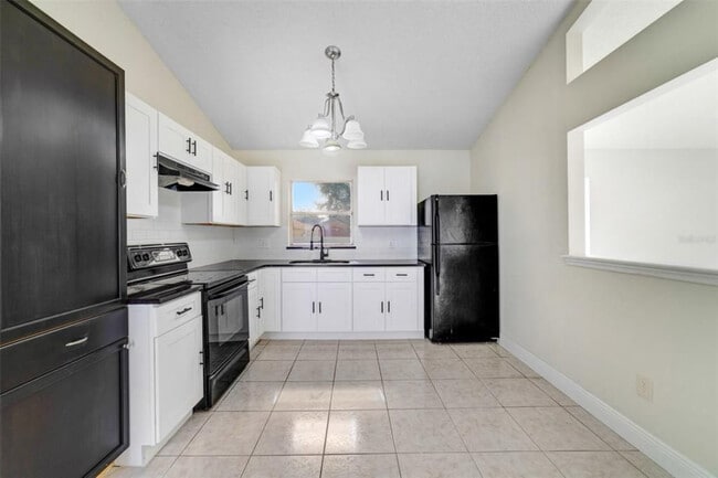 Building Photo - 1965 Teaberry Ct