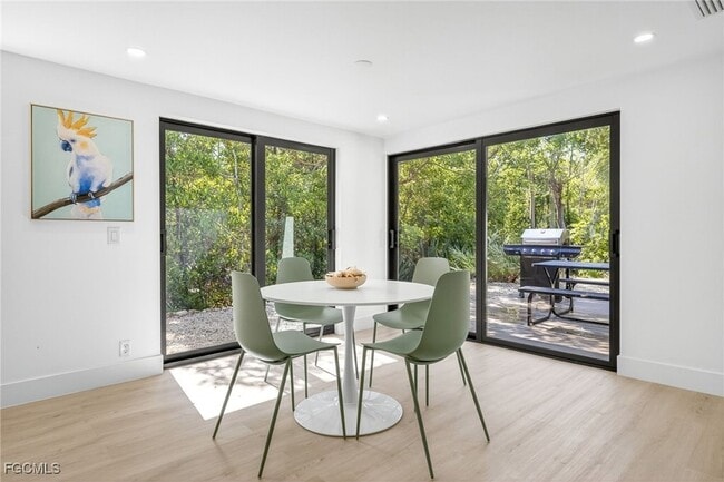 Building Photo - 1105 Skiff Pl