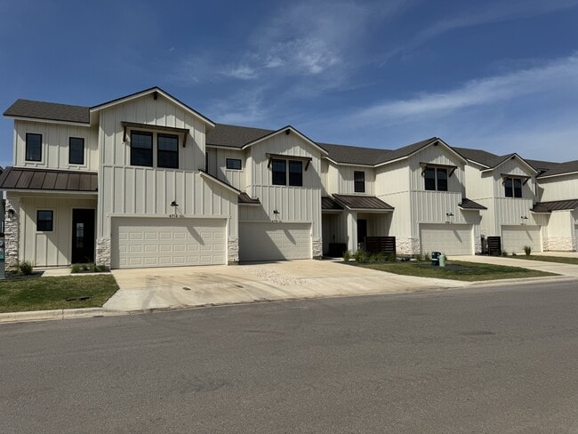 Building Photo - 6704 Abode Ave