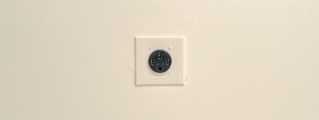 Building Photo - 4427 Waterfall Way