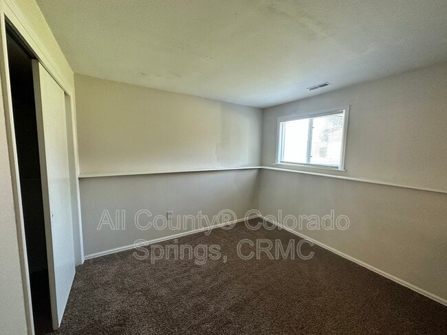 Building Photo - 1153 Keith Dr