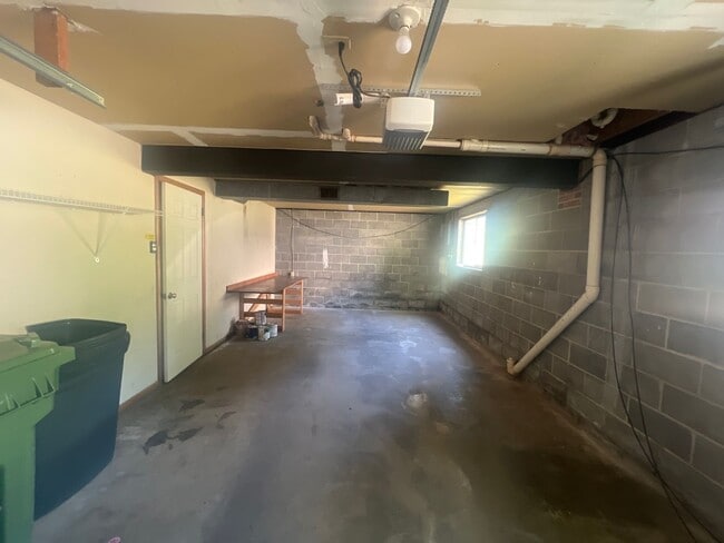 Building Photo - 145-149 Summers Street